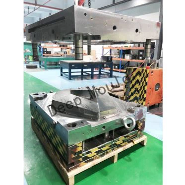 Copertura in plastica di precisione